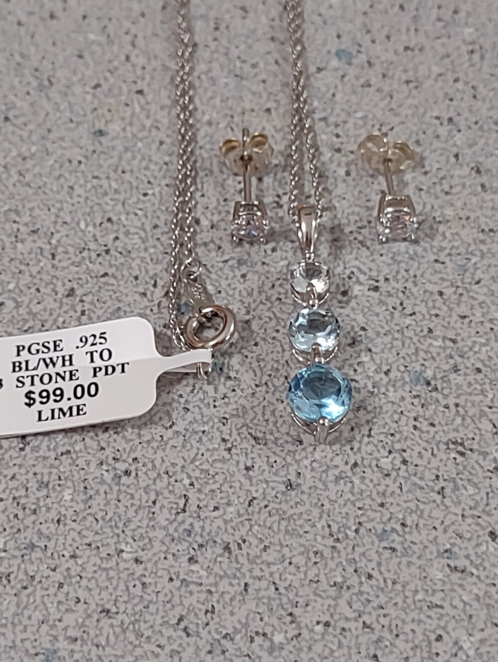 Brand New!*BT Pendant+BONUS Ears
